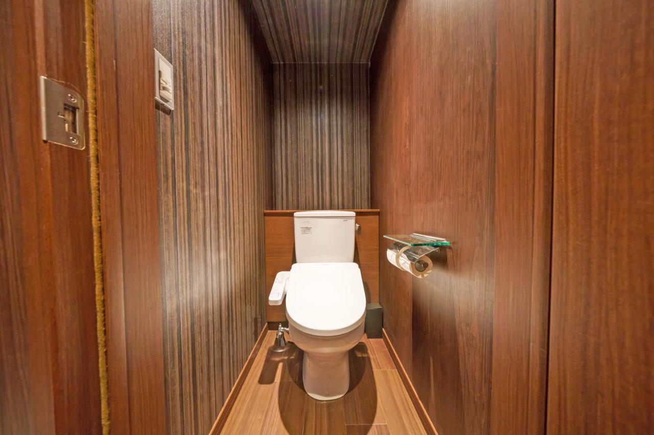 Beautemps Hotel Osaka Bagian luar foto